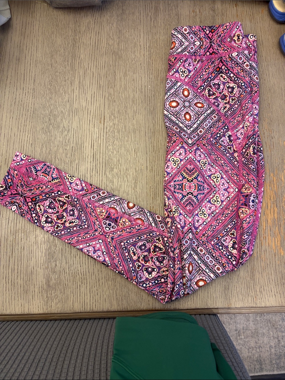 Women’s Pink Patterned Leggings